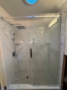 Before Photo of Bathtub 