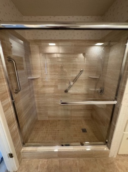 Before Photo of Bathtub 